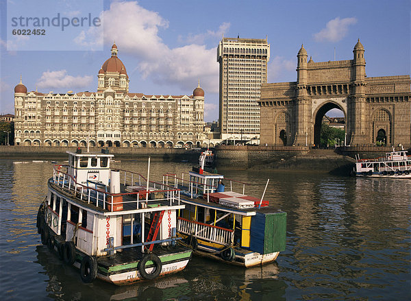 Tor zu Indien und das Taj Mahal Hotel  Mumbai (Bombay)  Indien  Asien