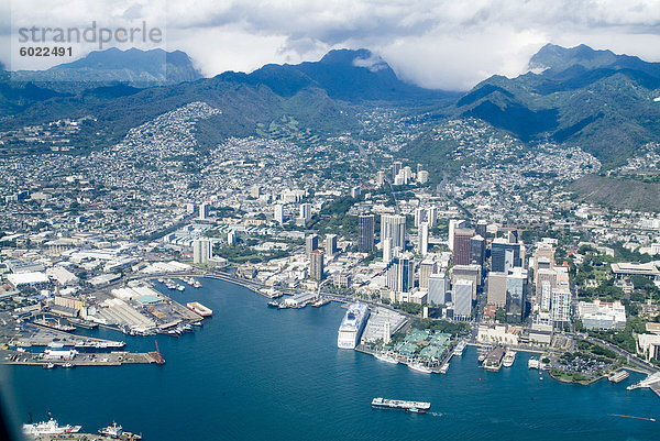Luftbild von Honolulu und Waikiki  Oahu  Hawaii  Vereinigte Staaten von Amerika  Pazifik  Nordamerika