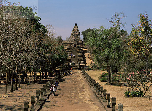Prozessionskreuz Weg  Prasat Hin Khao-Phnom-Rung  Khmer-Tempel  Khorat-Hochebene  Thailand  Südostasien  Asien