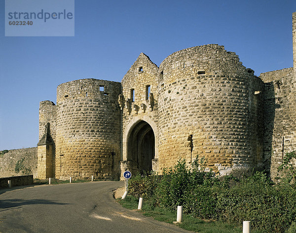 Porte des Tours  Domme  Dordogne  Aquitaine  Frankreich  Europa