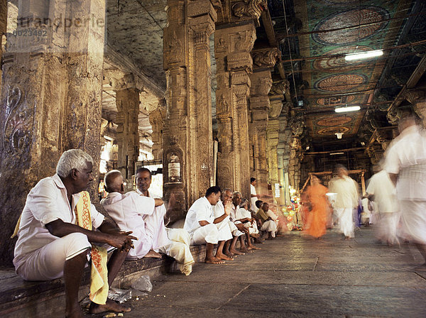 Eingangshalle (Osttor)  die Sri-Meenakshi-Tempel  Madurai  Tamil Nadu Zustand  Indien  Asien