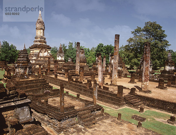 Wat Chedi Chet Taew gebaut von König Ramkamhaeng  Si Satchanalai  Thailand  Südostasien  Asien