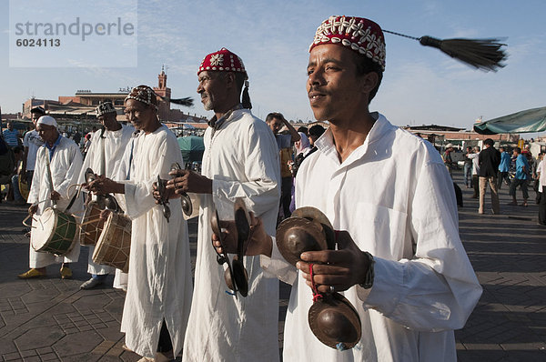 Djemaa el Fna Platz  Marrakesch  Marokko  Nordafrika  Afrika