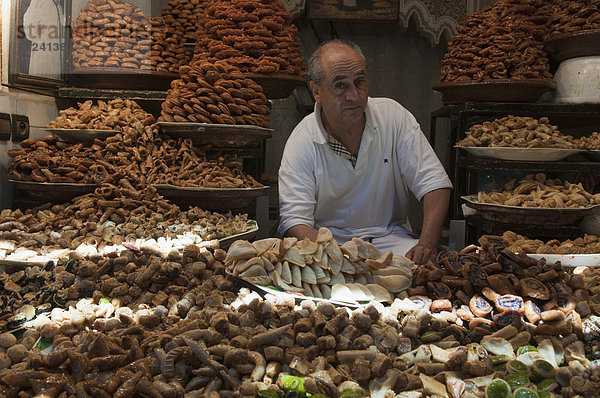 Konditorei Belkabir  Souk Medina  Marrakesch  Marokko  Nordafrika  Afrika