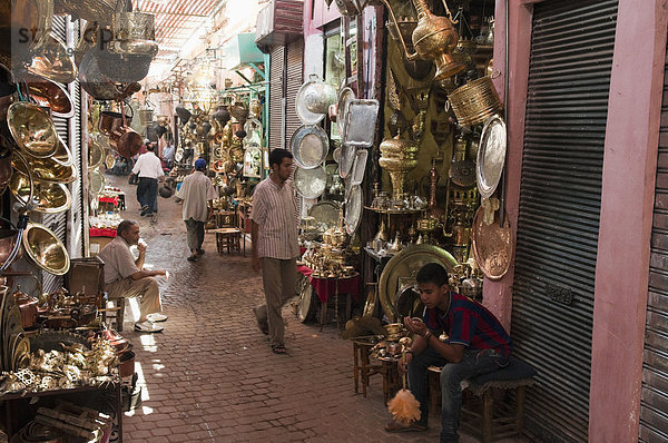 Medina  Metall Souk  Marrakesch  Marokko  Nordafrika  Afrika