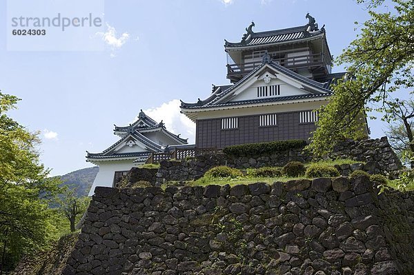 Echizen-Ono Burg auf dem Kameyama Mountain in Fukui  Japan  Asien