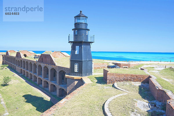 Leuchtturm  Fort Jefferson  Dry-Tortugas-Nationalpark  Florida  Vereinigte Staaten von Amerika  Nordamerika