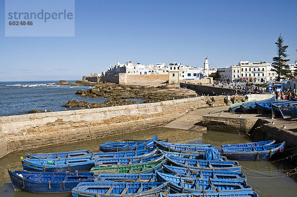 Port mit Angeln Boote  Essaouira  Marokko  Nordafrika  Afrika