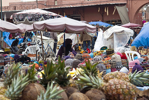 Der Souk  Marrakesch (Marrakech)  Marokko  Nordafrika  Afrika