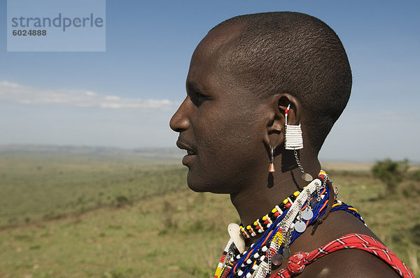 Masai Mann  Masai Mara  Kenia  Ostafrika  Afrika