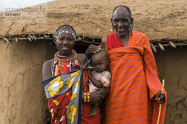 Masai-Familie  Masai Mara  Kenia  Ostafrika  Afrika