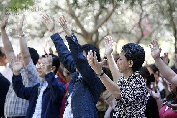 Evangelische Protestanten beten am Gartengrab Jerusalem  Jerusalem  Israel  Naher Osten