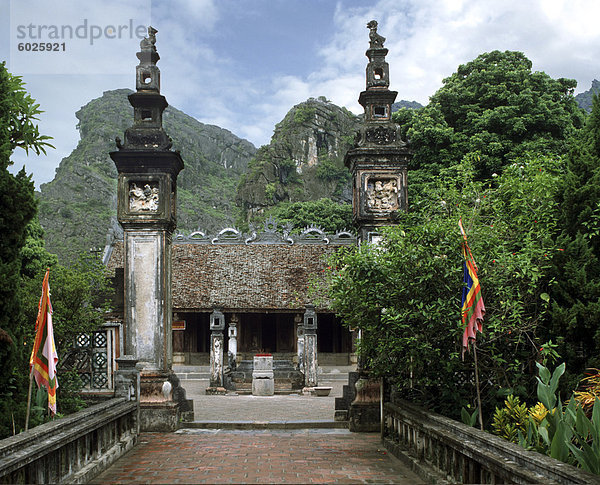 Dinh-Tempel  der ältesten dynastischen Tempel  wiederaufgebaut im Jahre 1600 Hoa Lu  Vietnam  Indochina  Südostasien  Asien