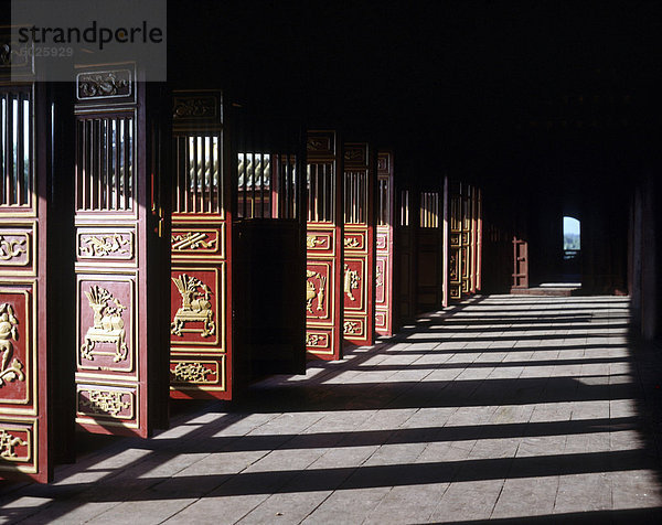 Der Thronsaal  der Zitadelle in Hue  Vietnam  Indochina  Südostasien  Asien