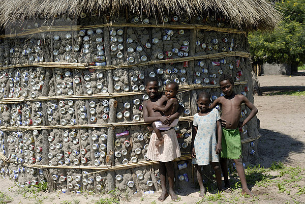 Tradition Wohnhaus Recycling Gebäude Afrika Botswana