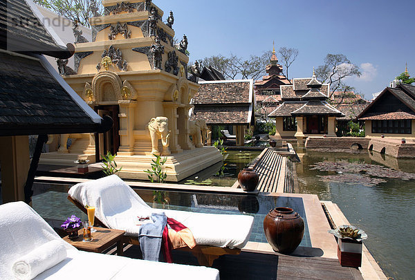 Pool von der königlichen Villa in Hotel Mandarin Oriental Dhara Dhevi in Chiang Mai  Thailand  Südostasien  Asien