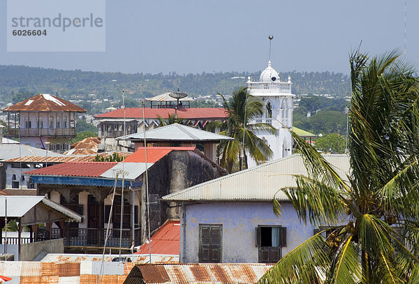 Ein Blick auf die Skyline von Stone Town  Sansibar  Tansania  Ostafrika  UNESCO Weltkulturerbe  Afrika