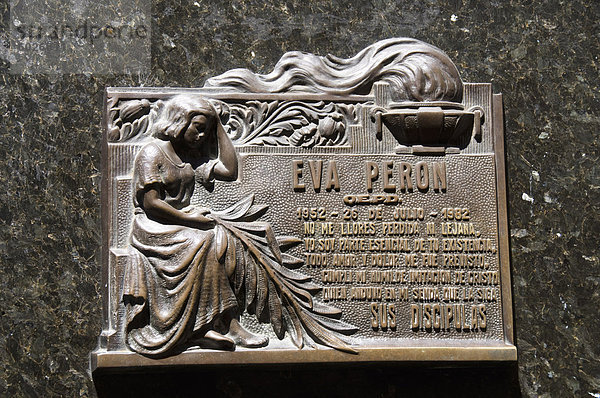 Eva von Peron (Evita) das Grab  Cementerio De La Recoleta  Friedhof in Recoleta  Buenos Aires  Argentinien  Südamerika