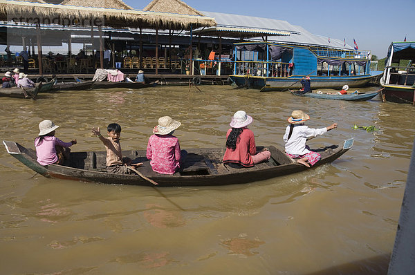 Tonle Sap See  vietnamesischen Boat People  in der Nähe von Siem Reap  Kambodscha  Indochina  Südostasien  Asien