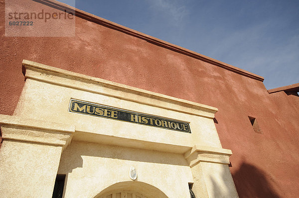 D'Estr•À es Fort heute ein Museum der Sklaverei  Goree Island  UNESCO-Weltkulturerbe  in der Nähe von Dakar  Senegal  Westafrika  Afrika