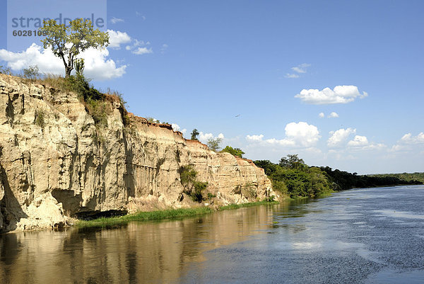 Victoria-Nil  Murchison Falls  Uganda  Ostafrika  Afrika