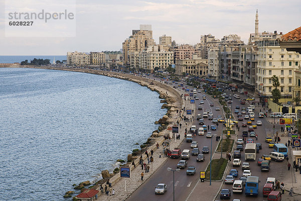 Waterfront und Scharia 26. Juli  Alexandria  Ägypten  Nordafrika  Afrika