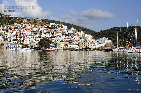 Skopelos Stadt  Skopelos  Sporades Inseln  griechische Inseln  Griechenland  Europa