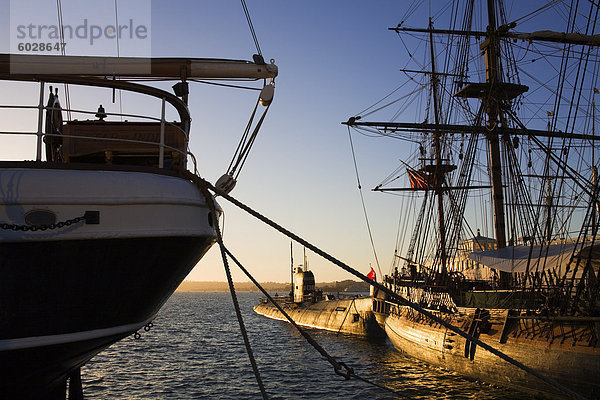 Sonnenuntergang an der Maritime Museum  San Diego  California  Vereinigte Staaten von Amerika  Nord Amerika