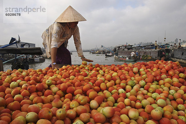 Cai klingelte Schwimmender Markt im Mekong-Delta  Can Tho  Vietnam  Indochina  Südostasien  Asien