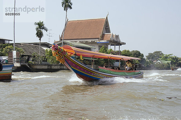 Boote auf dem Chao Phraya River  Bangkok  Thailand  Südostasien  Asien