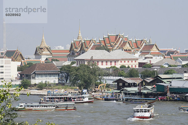 Der Königspalast mit der Chao Phraya River  Bangkok  Thailand  Südostasien  Asien