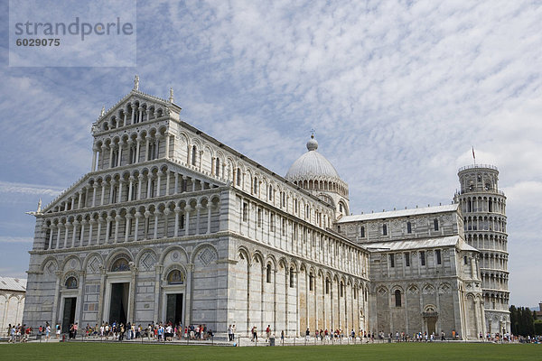 Duomo und der Schiefe Turm von Pisa  UNESCO World Heritage Site  Toskana  Italien  Europa