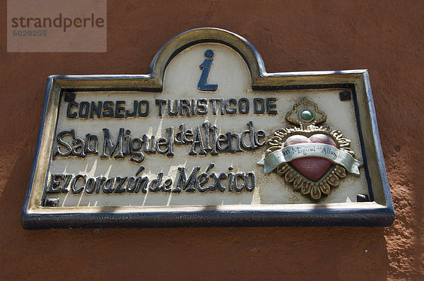 Tourist Büro Schilder  San Miguel  Bundesstaat Guanajuato  Mexiko  Nordamerika