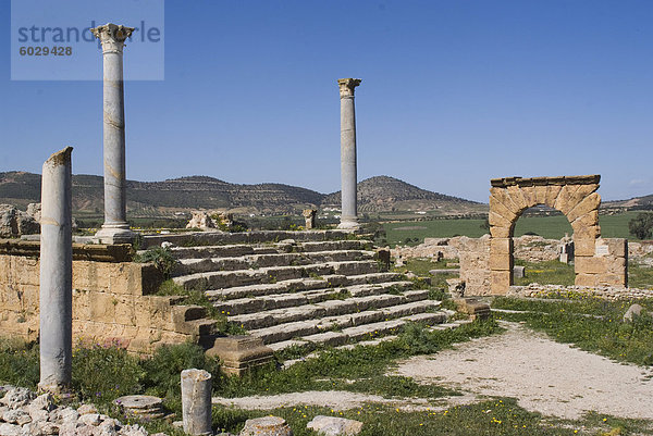 Tempel der Caelestis  römische Ruine Thuburbo Majus  Tunesien. Nordafrika  Afrika