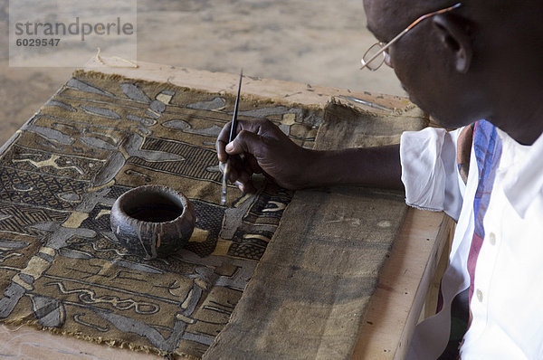 N'Tomo Institut für Bogolan  Segou  Mali  Afrika