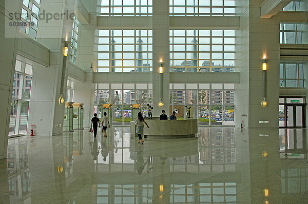 Halle der Tower 101  eines der höchsten Gebäude der Welt  Taipei  Taiwan  Volksrepublik China  Asien