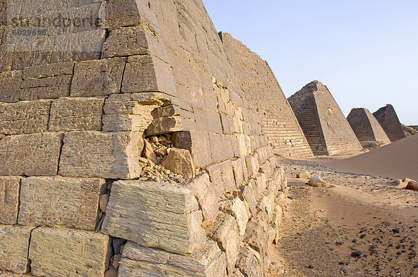 Pyramiden von Meroe  Sudan  Afrika