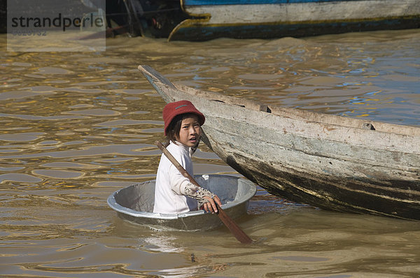 Tonle Sap See  vietnamesischen Boat People  in der Nähe von Siem Reap  Kambodscha  Indochina  Südostasien  Asien