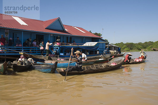 Tonle Sap See  vietnamesischen Boat People  in der Nähe von Siem Reap  Kambodscha  Indochina  Südostasien  Asien