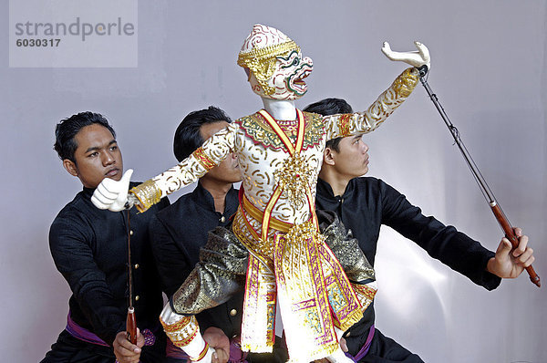 Figur aus dem Ramayana  Joe Louis Puppentheater  Bangkok  Thailand  Südostasien  Asien