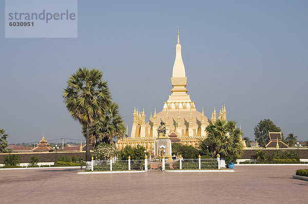 Pha  die Luang  Vientiane  Laos  Indochina  Südostasien  Asien