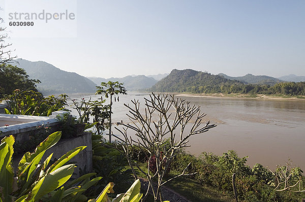 Mekong-Fluss  Luang Prabang  Laos  Indochina  Südostasien  Asien