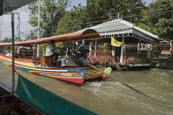 Longtail-Boot am Kanal  Bangkok  Thailand  Südostasien  Asien