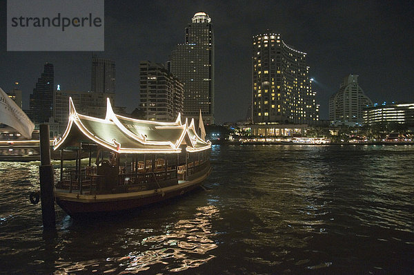 Peninsula Hotel  auf dem Chao Phraya River  Bangkok  Thailand  Südostasien  Asien