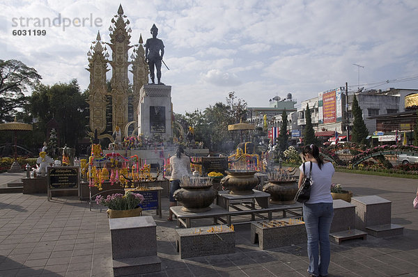 Denkmal am Eingang nach Chiang Rai  Thailand  Südostasien  Asien