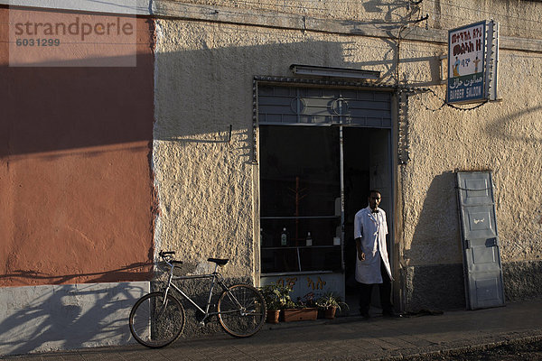 Ein Coiffeure Shop in Asmara  Eritrea  Afrika