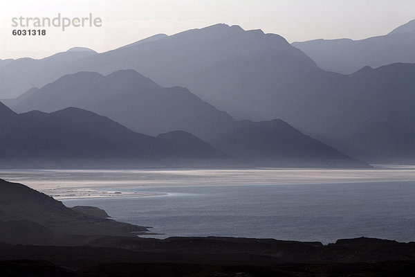 Lac Assal  der tiefste Punkt auf dem afrikanischen Kontinent und die meisten saline Körper des Wassers auf der Erde  Dschibuti  Afrika