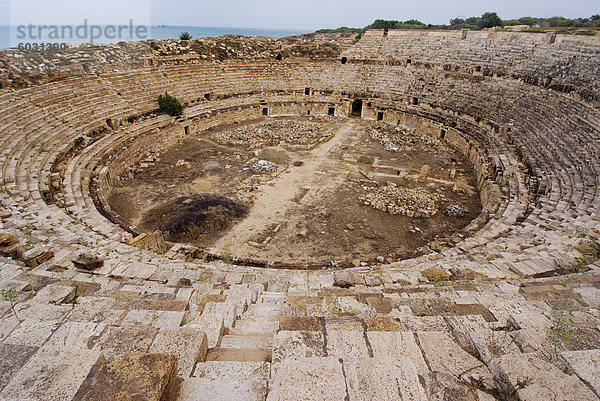 Amphitheater  römische Ruinen  Leptis Magna  UNESCO Weltkulturerbe  Libyen  Nordafrika  Afrika