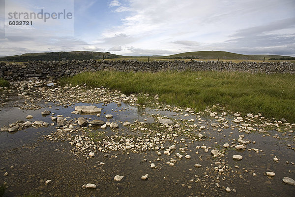 Malham Tarn  Nord  Yorkshire Dales National Park  North Yorkshire  England  Vereinigtes Königreich  Europa suchen