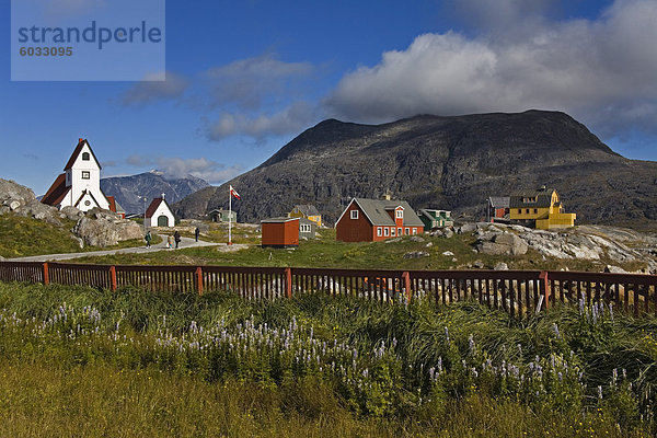 Hafen von Nanortalik Kirche  Insel von Qoornoq  Provinz Kitaa  Süden von Grönland  Dänemark  Polarregionen